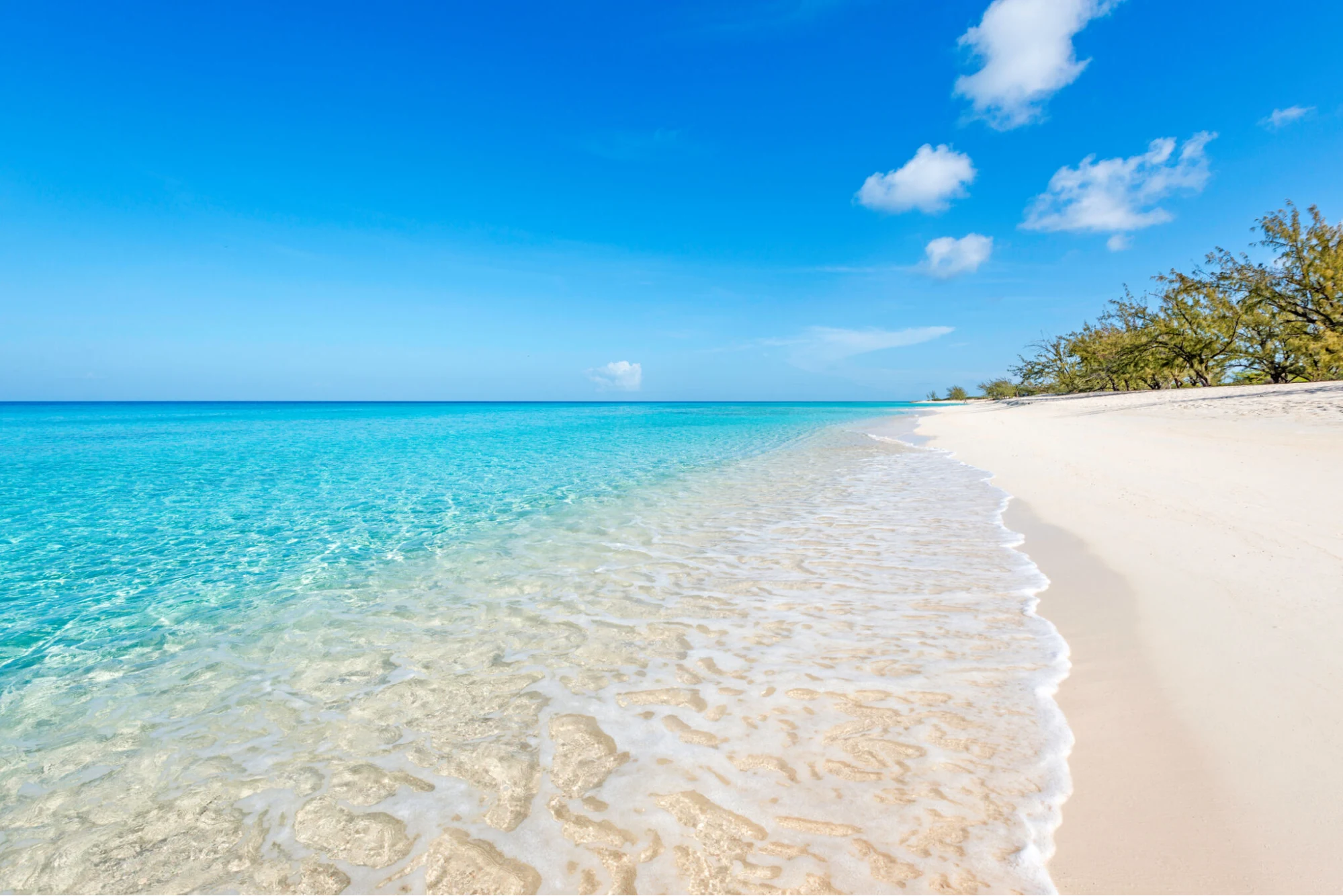Governor's beach - crystal clear water & relaxing views - Turks and caicos -Paradise carts