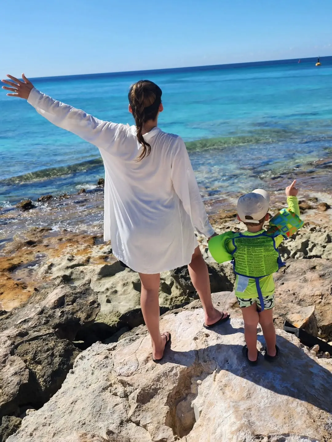 Best Time to Visit Turks & Caicos -Paradise cart